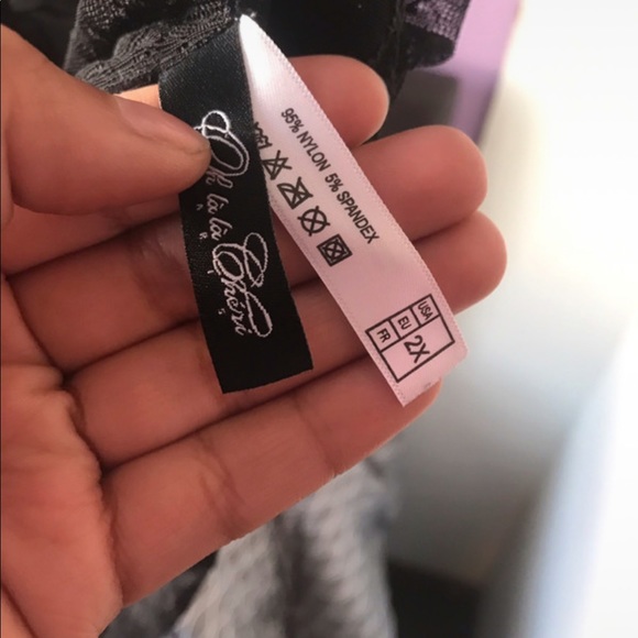 Black Lingerie - Picture 2 of 2